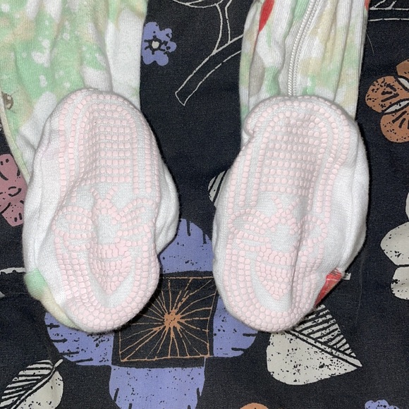 3 for $20 ✨ Burt’s Bees Baby | Lady Bug Sleeper - Picture 3 of 7